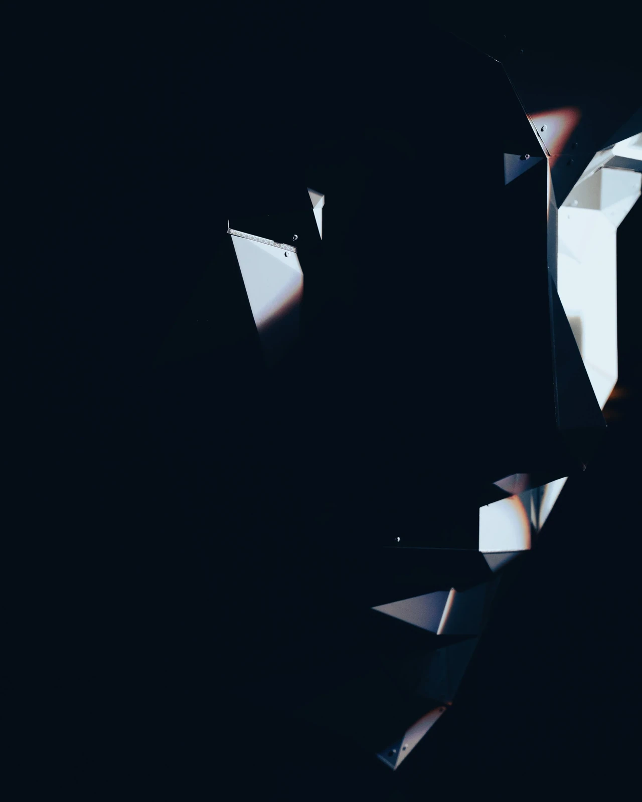 Peter Sykes - Mirror Head — photograph 2